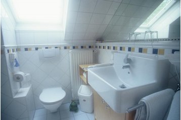 Austria Privát Graz, Zewnątrz